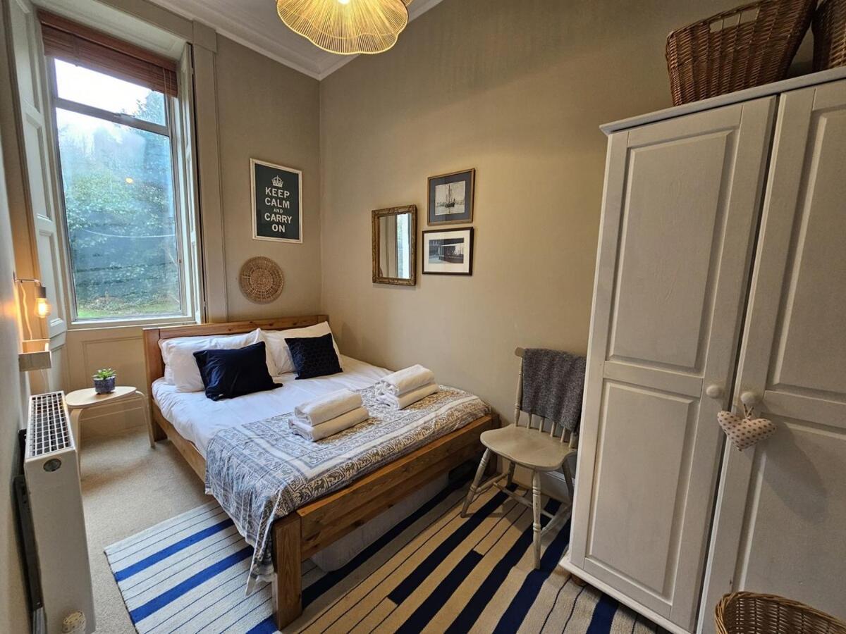 Comely Bank Coorie Apartment Edinburgh